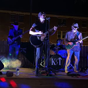 KALAMIT̄ at Sportsman's Tap